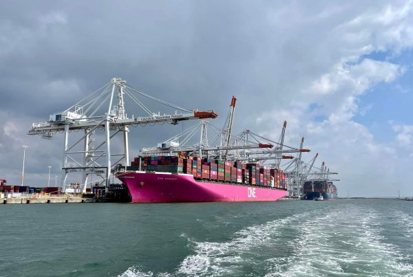 Actualités - Visite du port du Havre - Vedettes Baie de Seine