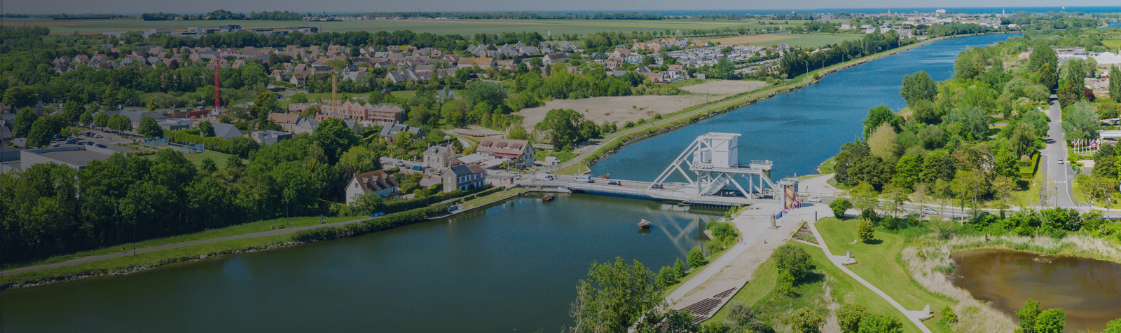 Promenade sur le canal de Caen au départ de Pégasus Bridge/Bénouville